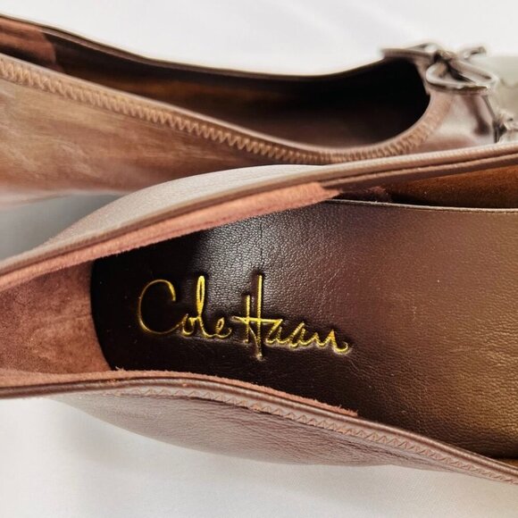 Cole Haan Women's Milly Wedge Pump Size 9.5 Brown LeatherPatent Toe Bow Accent - Picture 9 of 11